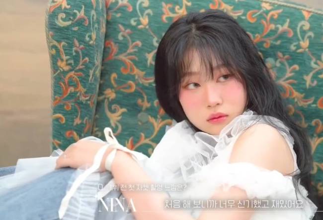 小沈阳女儿韩国出道 对镜wink笑容甜美又纯又欲