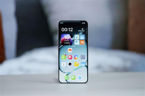 广州典丰 同档唯一165Hz超高刷直屏！一加Ace 6图赏